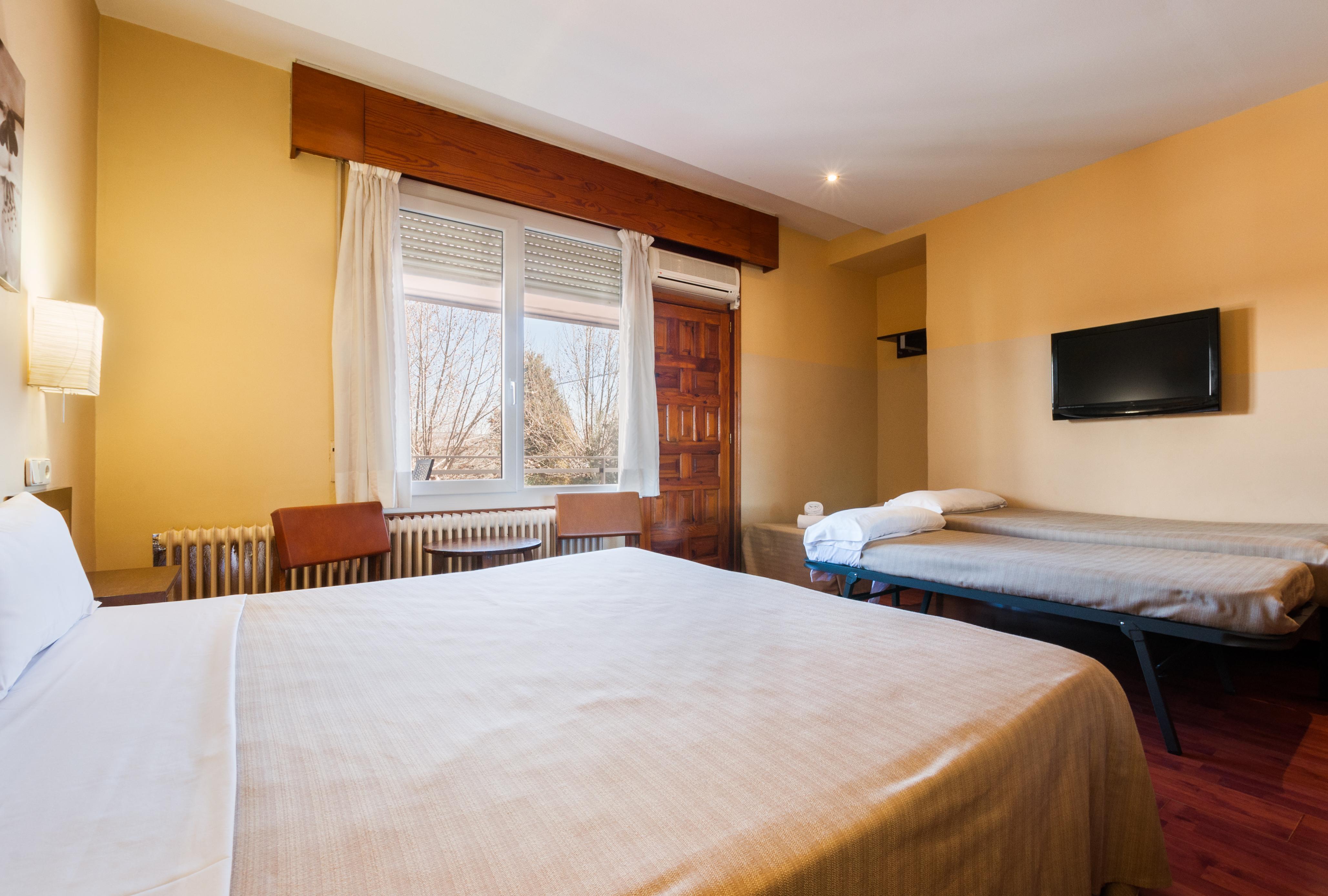Hotel Los Olivos Getafe Ngoại thất bức ảnh